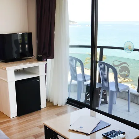 By Karaaslan Кушадасы