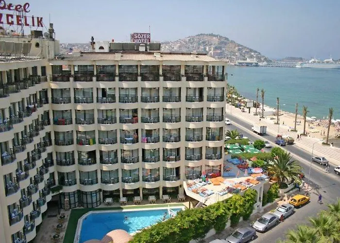 By Karaaslan Hotel Kusadasi