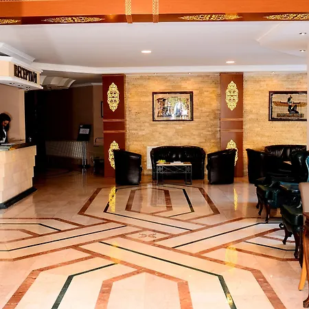 By Karaaslan Hotell Kusadası