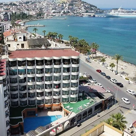 By Karaaslan 4* 쿠사다시