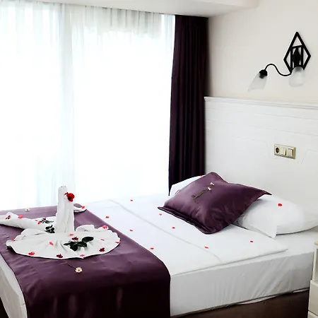 Hotel By Karaaslan Kusadası