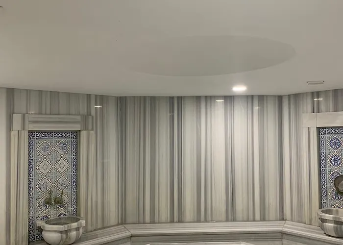 By Karaaslan Kusadası