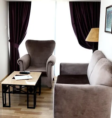 By Karaaslan Hotel Kusadası