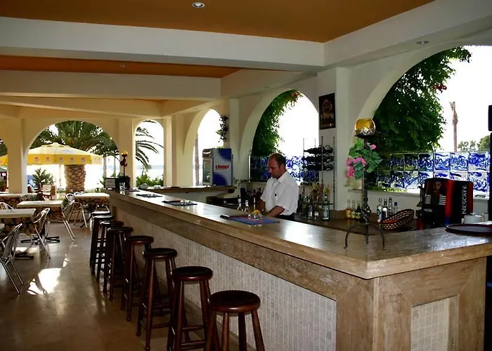 By Karaaslan Kusadası