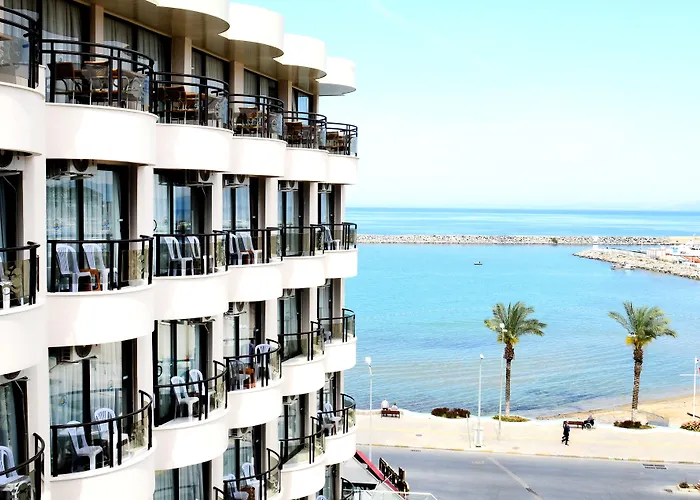 By Karaaslan Hotel 4*